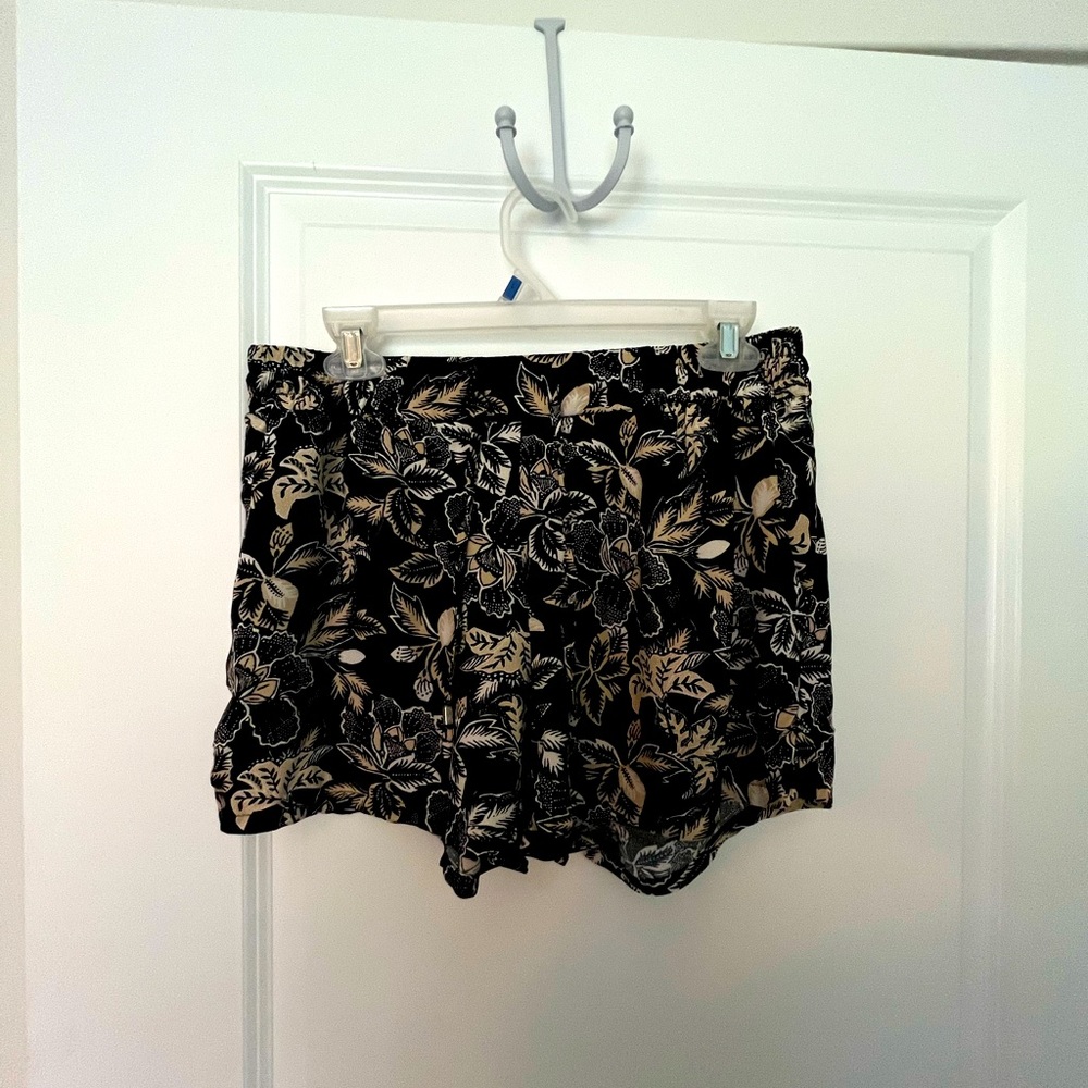 Old navy shorts